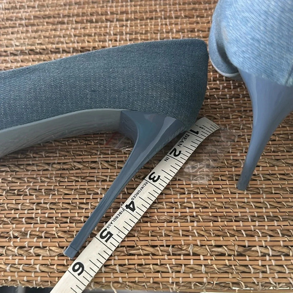 Bella Luna denim closed toe high heels size 10 - Picture 8 of 10